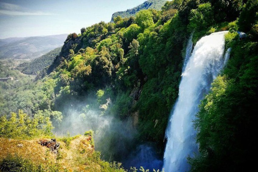 Day Trip: Marmore Falls Naturalistic Tour With Lunch + Orvieto Private Tour