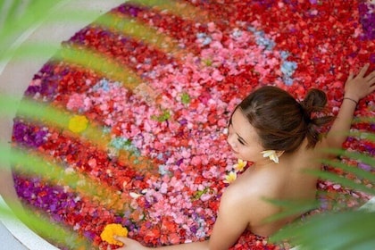 Bali Luxury Spa masaje baño de flores 2 Horas