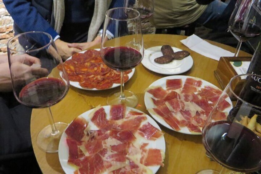 Madrid Food Tour: Gastronomy & History with Lunch or Dinner