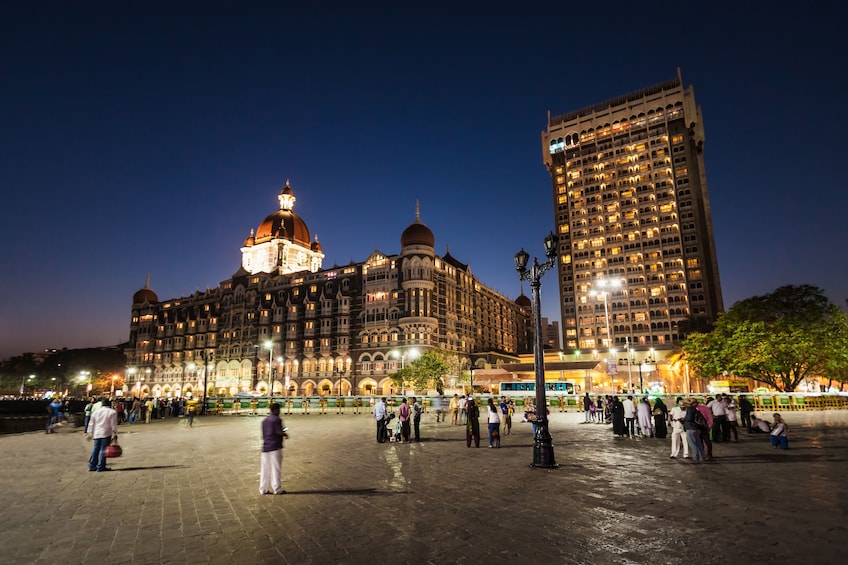 Sharing Activity-Yoga Session and sightseeing in Mumbai