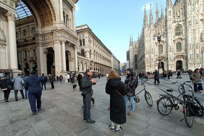 Private Bicycle Tour in Milan 3 hours