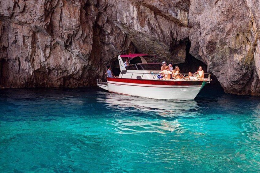 Boat Excursion Capri Island: Small Group from Amalfi