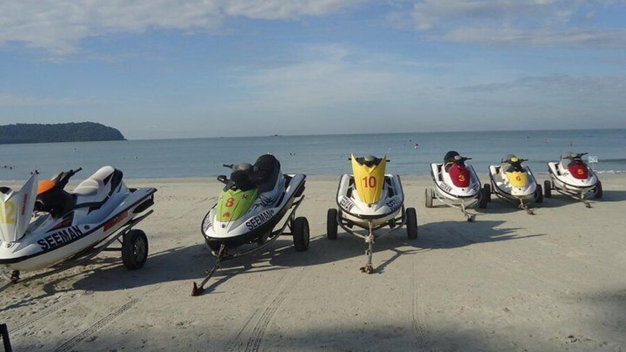 Langkawi Island Hopping Boat Tour with Return Transfer