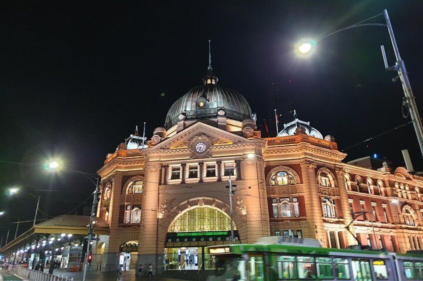 Flinders st station opposite st Paul's cathedral 