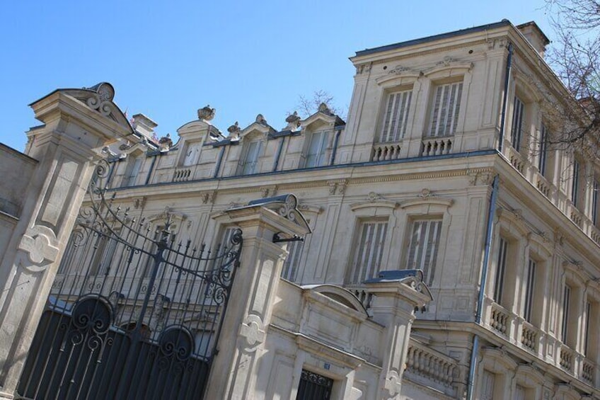 St Rémy de Provence & Arles from the glory of Julius Caesar and Ancient Rome to the 19th century paintings of Vincent Van Gogh & the monastère Saint Paul de Mausole