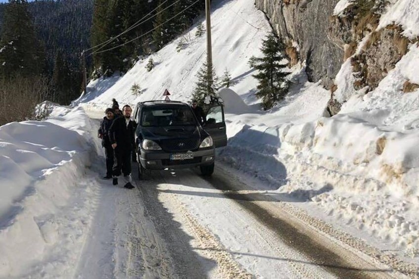 1 Day 4x4 Tour in Carpathian Mountains