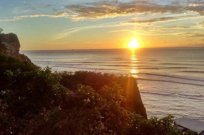 sunset uluwatu