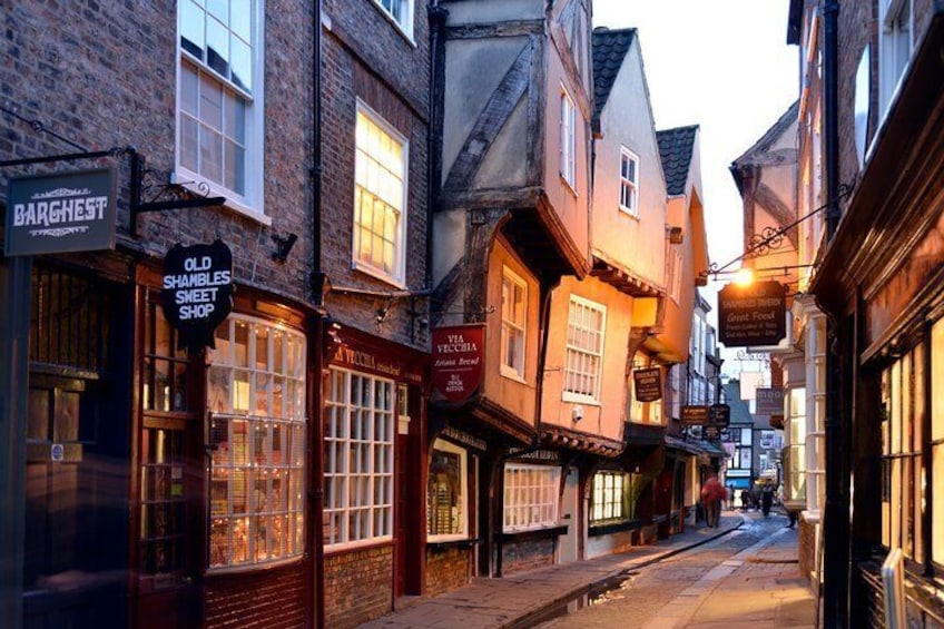 Hello York! Private Walking Tour