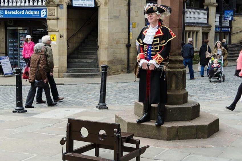 Hello Chester! Private Walking Tour