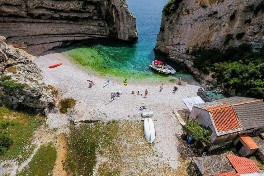Stiniva Cove