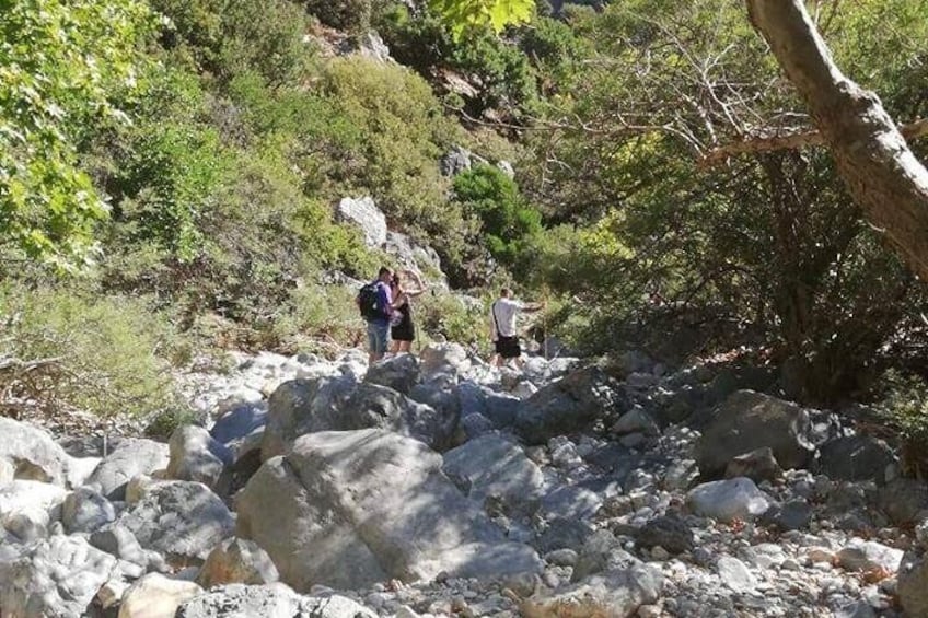PRIVATE Hiking Walking Gorge nearby Chersonissos