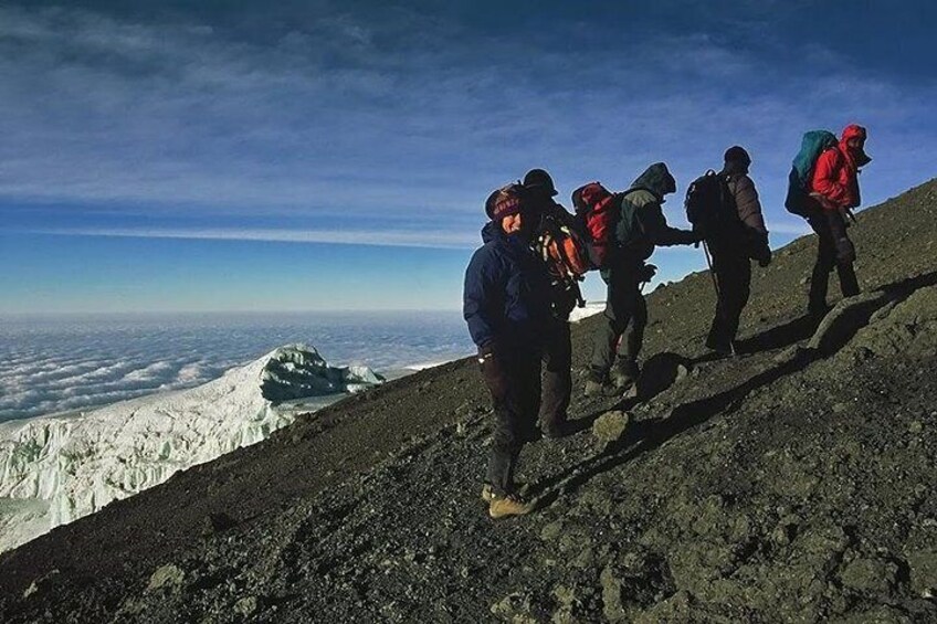 Kilimanjaro-marangu Route 6 Days Itinerary