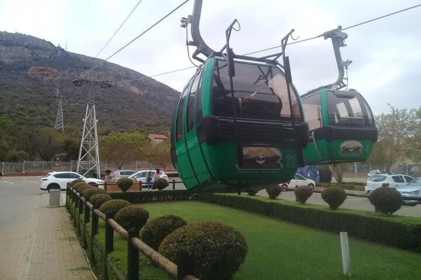 Aerial cableway Hartebeespoort Halfday tour