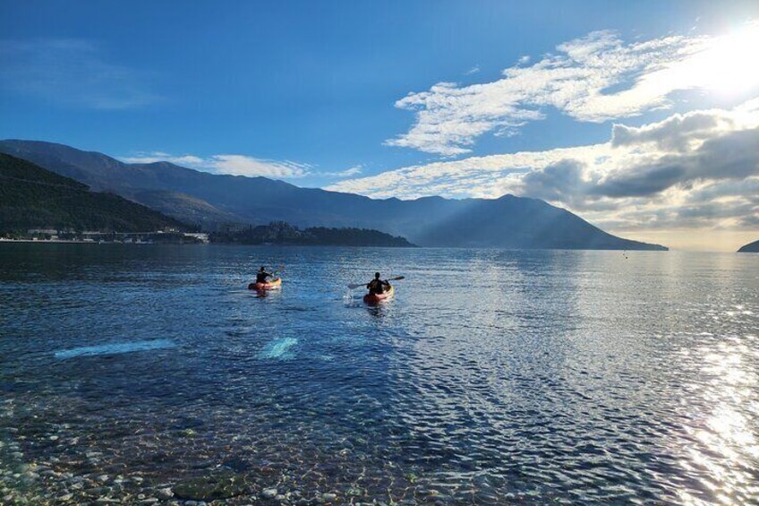 Budva: Kayak & SUP Rental
