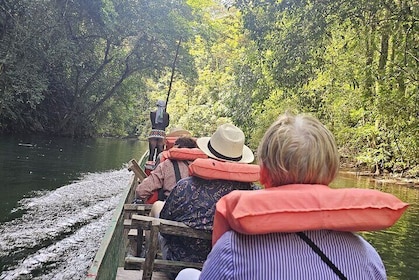 Panama: Embera Tribe Express Tour with Lunch 5h