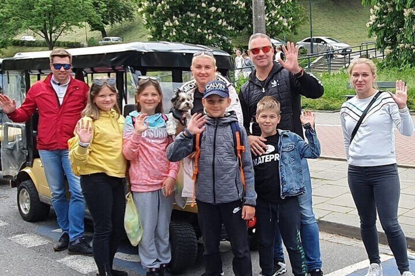 Krakow: Guided City Tour by Golf Buggy (with hotel pickup)
