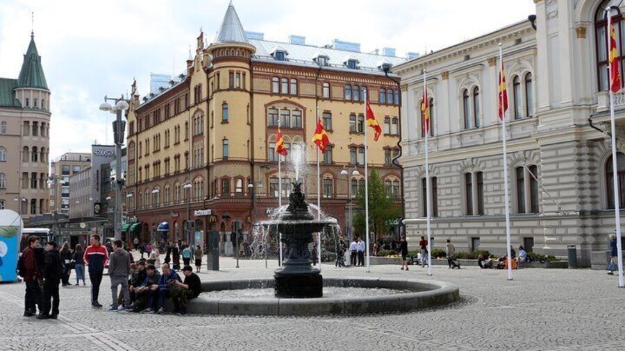 Day tour Helsinki - Tampere by private car with guide