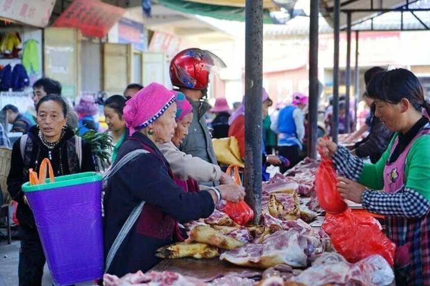 Dali Xizhou market