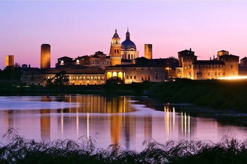 Mantua City Centre Walking Tour