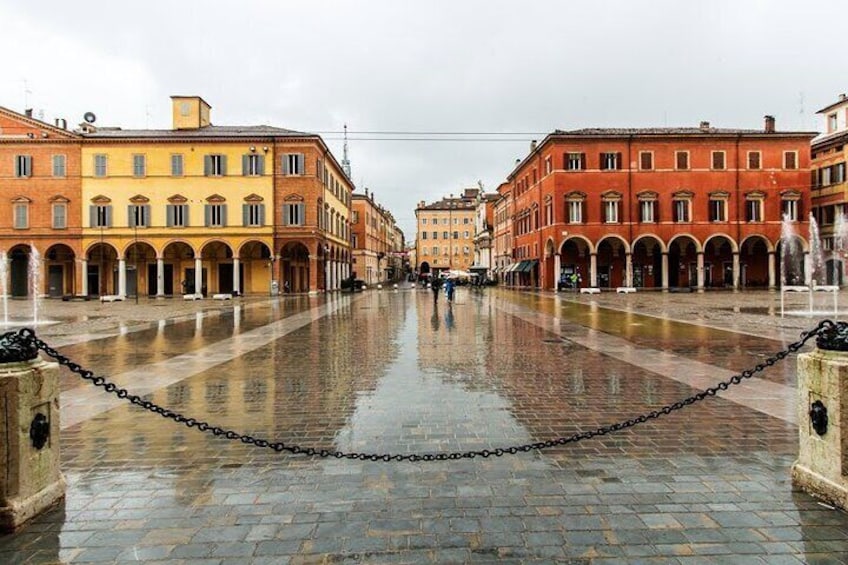 Modena Piazza Roma