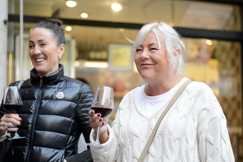 Eat, drink and repeat: Wine and Food tasting tour in Venice