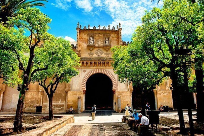 Mosque of Cordoba, Jewish Quarter & Synagogue DayTrip from Seville
