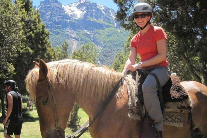 Horseback Riding with lunch in Lolog Lake, Neuquén, Argentina - Full Day