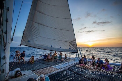 Sunset Sailing Cruise met premium drankjes en hapjes