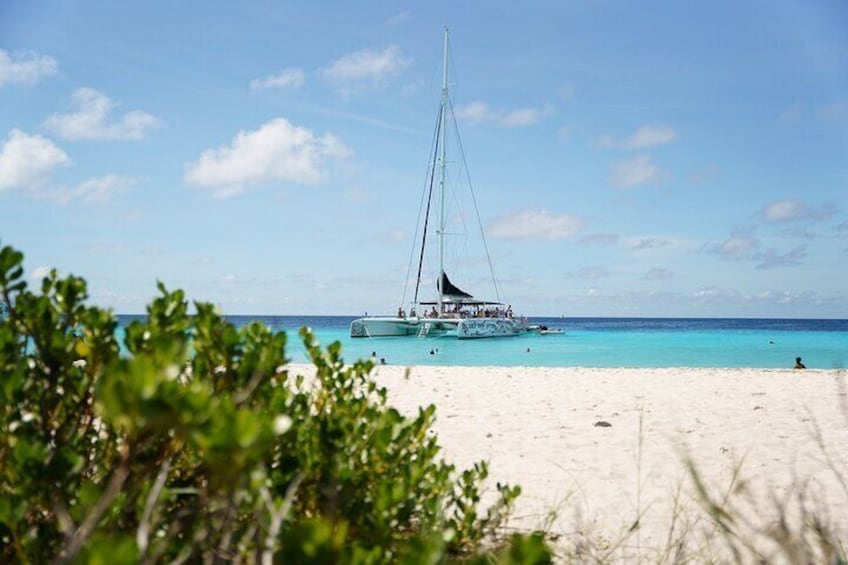 Anchored at Klein Curacao