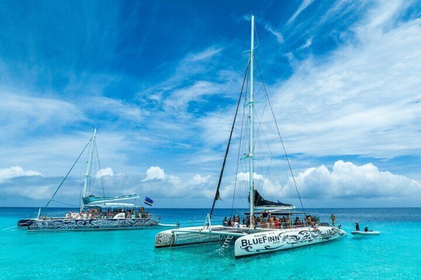 Catamaran BlueFinn 1 + 2 at Klein Curacao