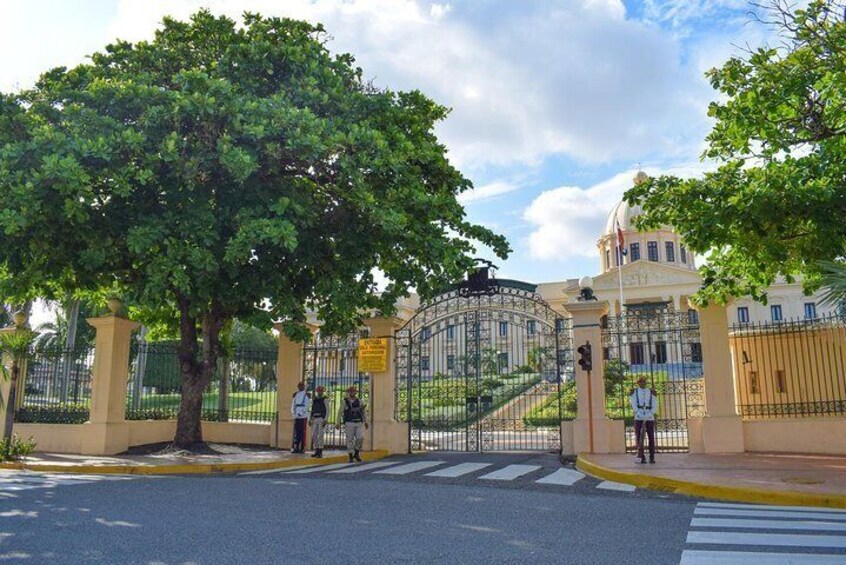 Santo Domingo City - Full Day Tour