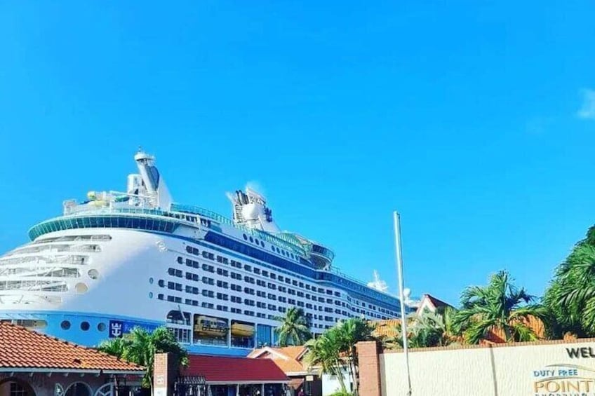 Waiting for our amazing cruise passengers