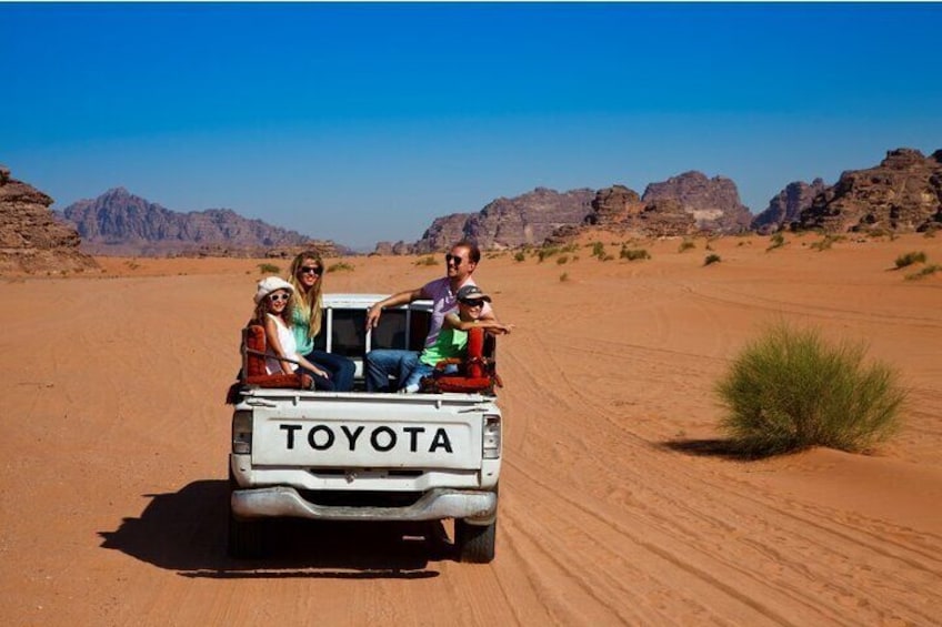 4*4 Jeep Tour in Wadi Rum