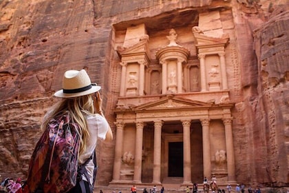 3 Days Private Tour in Jordan: Discover The Best of Jordan.