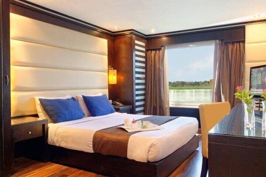 4 Days Nile Cruise Aswan & Luxor Hot Air Balloon and Abu Simbel From Aswan