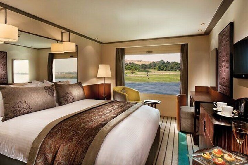 4 Days Nile Cruise Aswan & Luxor Hot Air Balloon and Abu Simbel From Aswan