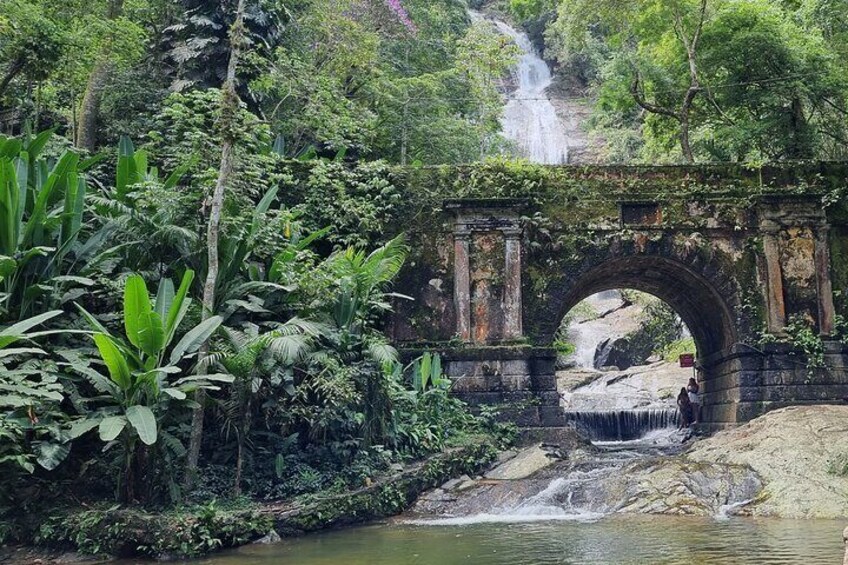 Cascatinha Taunay. The First stop of the tour