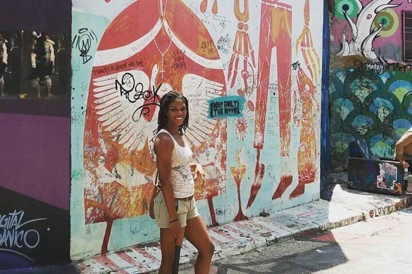 Private Street Art Tour of São Paulo with Batman´s Alley Visit