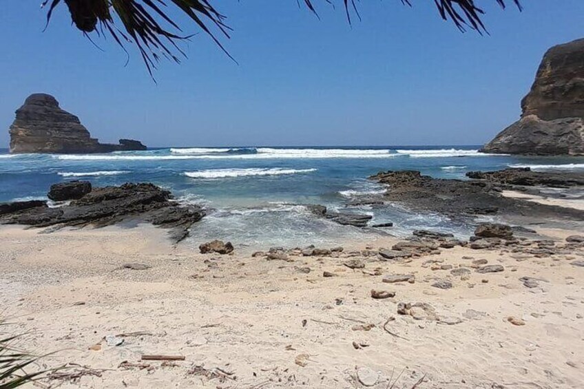 South Lombok Coastline Tour