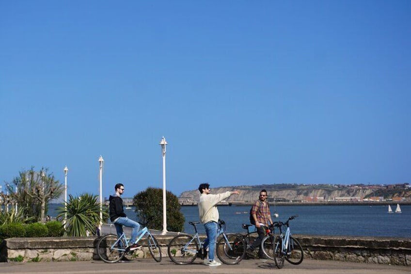 Bike & Pintxos in Getxo (Scenic Bilbao's Seaside)