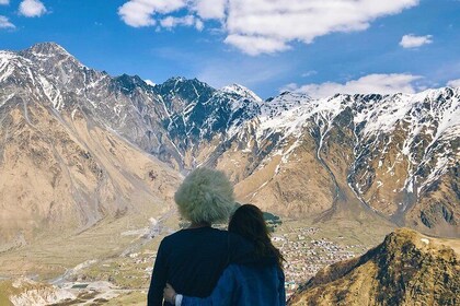 One-day Tour to Ananuri, Gudauri, and Kazbegi From Tbilisi