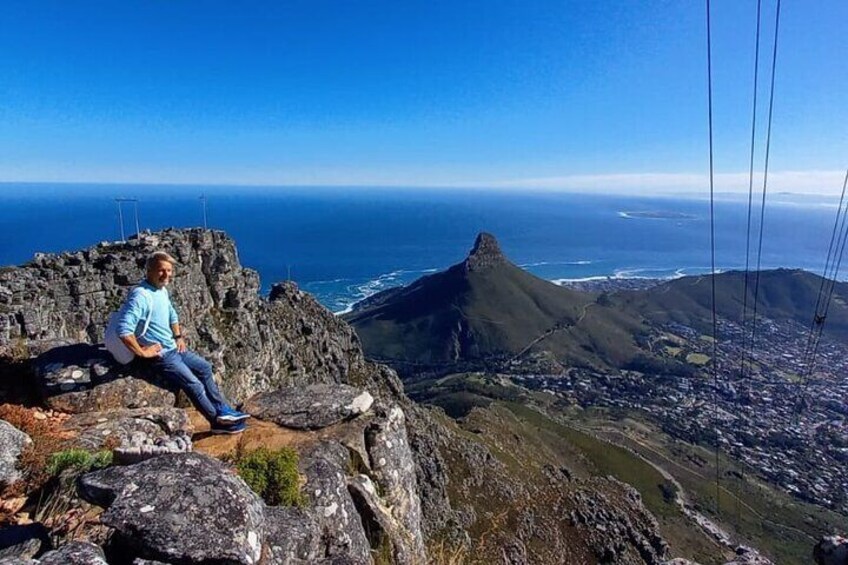 Hike Table Mountain via India Venster morning tour