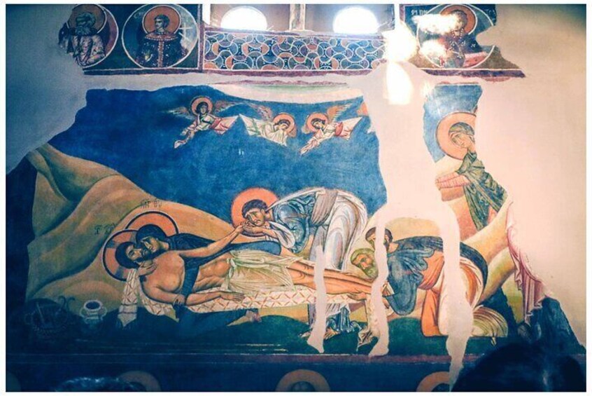 Must-See Frescoes-Lamentation of Christ