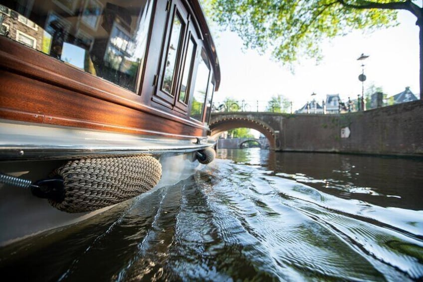 Breakfast Cruise Amsterdam on a luxury private boat - order a la carte on board