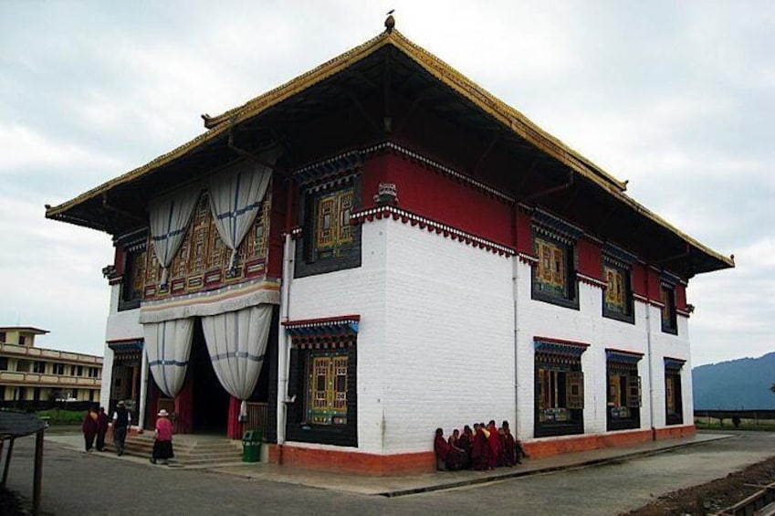tsuglagkhang monastery