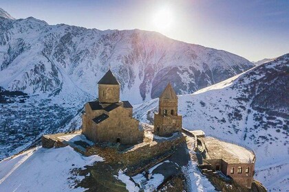 Kazbegi-Ananuri-Gergeti privat rundtur