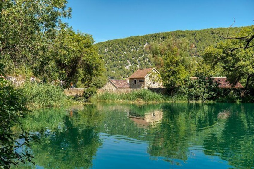 Split: Krka Waterfalls Morning/Afternoon with Boat Cruse, Olive Oil & Wine Taste
