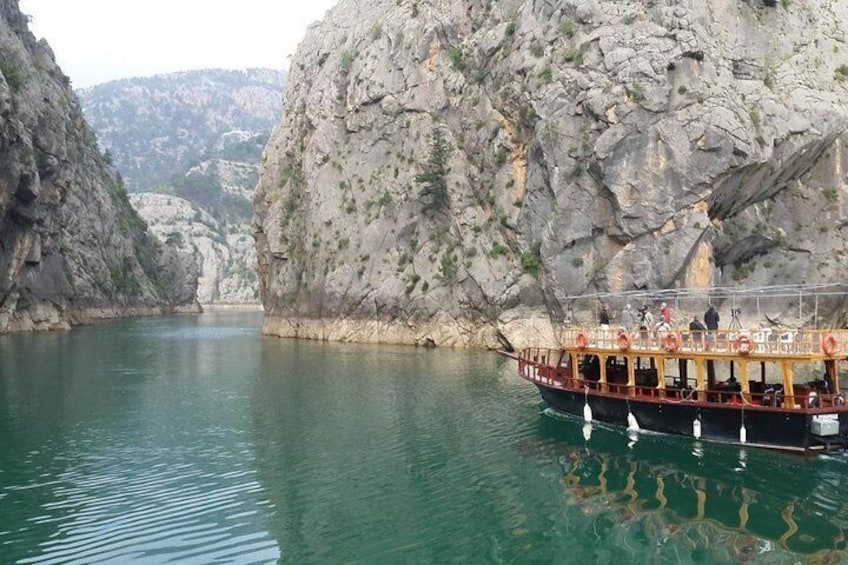 Green Canyon Full-Day All Inclusive Boat Trip