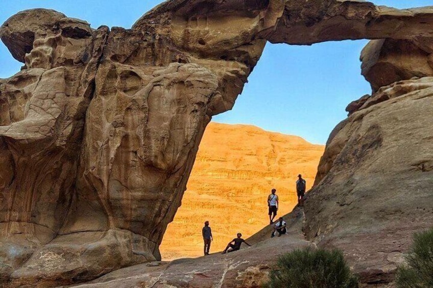 1 Day & 1 Night Jeep Tour in Wadi Rum Desert | Magic Bedouin Star