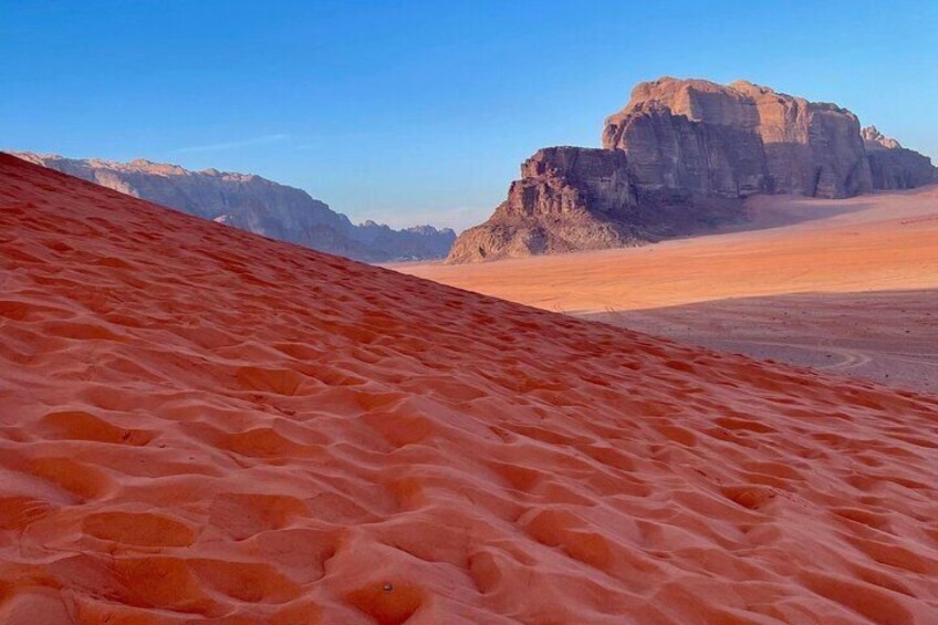 1 Day & 1 Night Jeep Tour in Wadi Rum Desert | Magic Bedouin Star